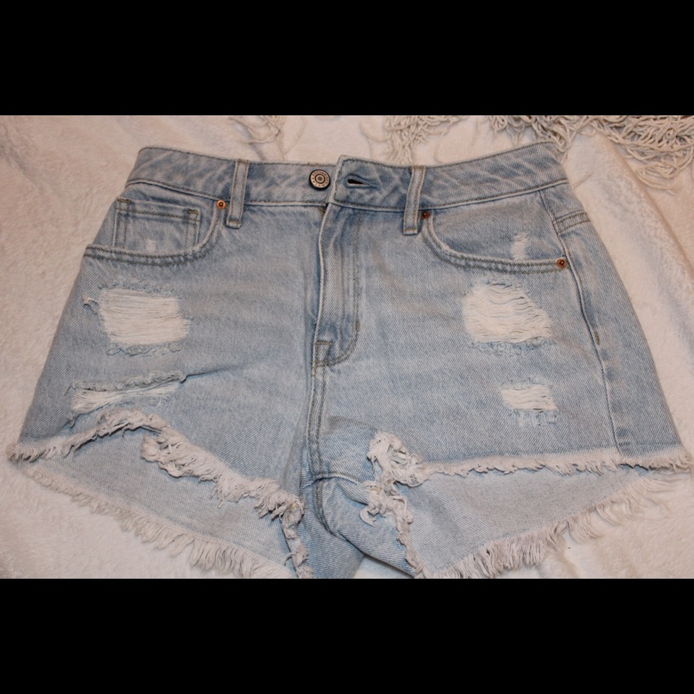 Very Light washed PacSun jean shorts! Worn 3 times.